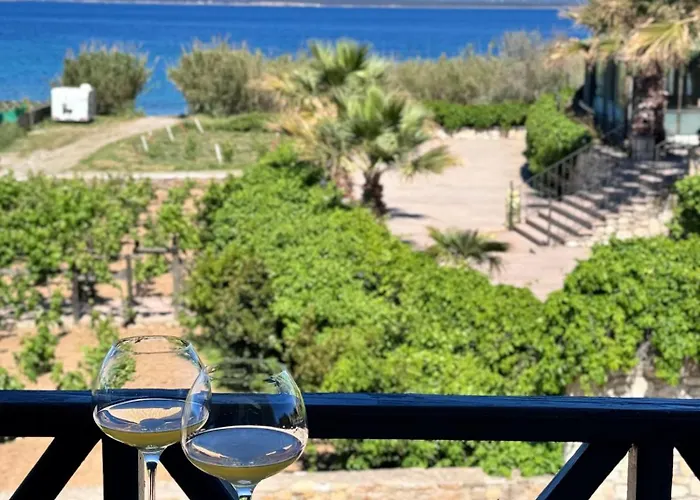 Nills Butik * Bozcaada