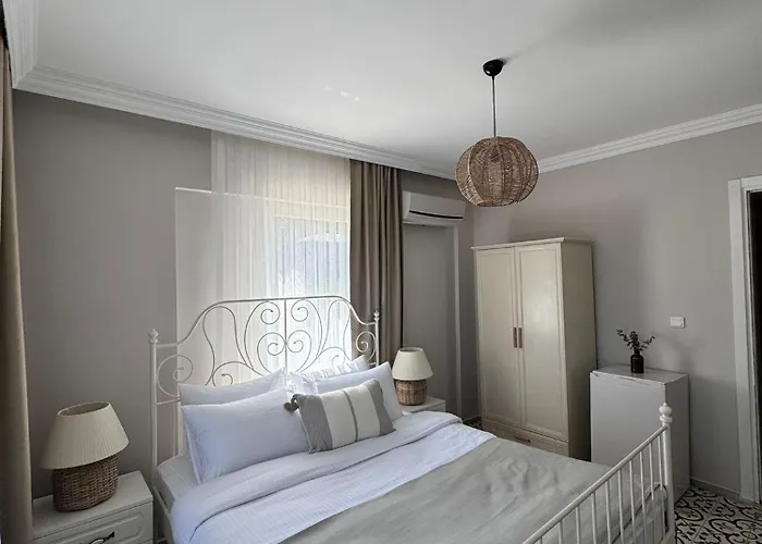 Nills Butik Bozcaada